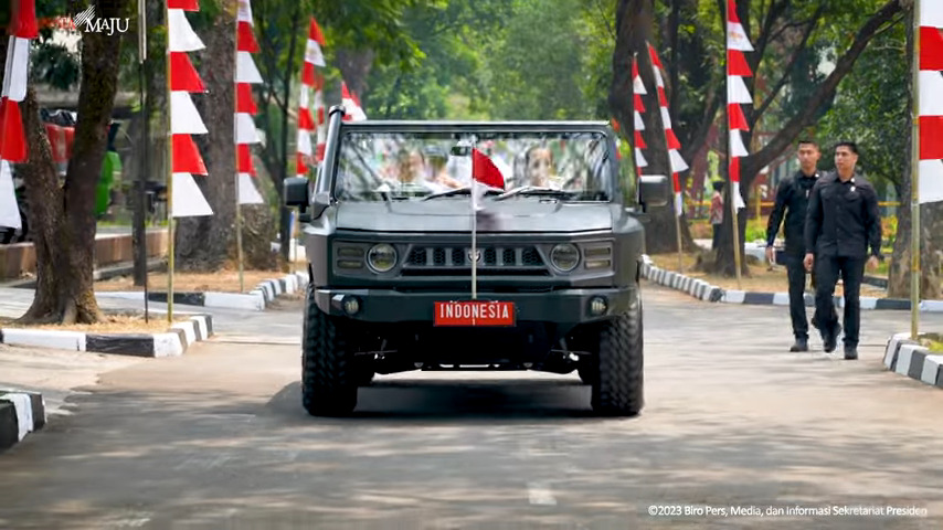 Presiden Jokowi Kunjungi PT Pindad.jpg