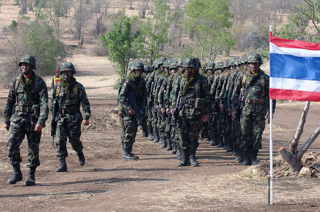 royal-thai-army[1].jpg