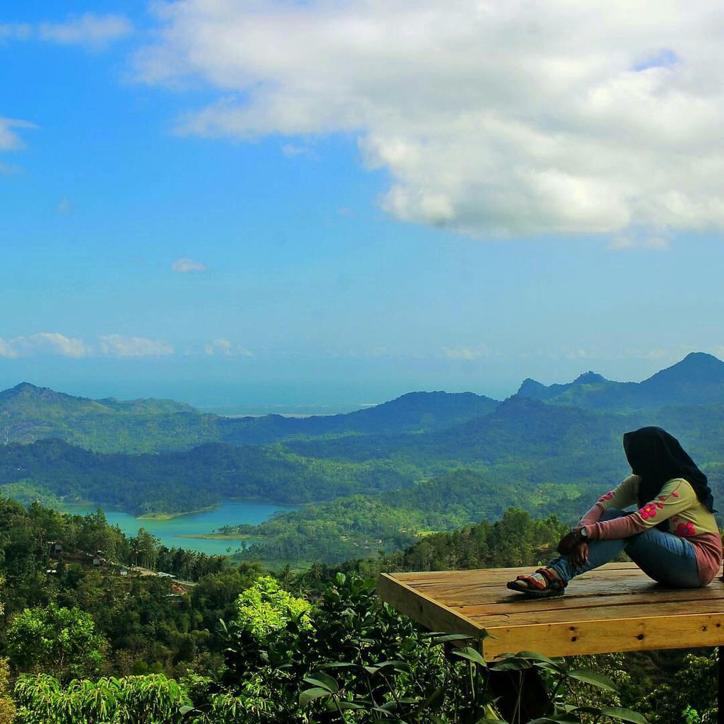 Rumah-Pohon-Puncak-Dipowono-Canting-Mas.jpg