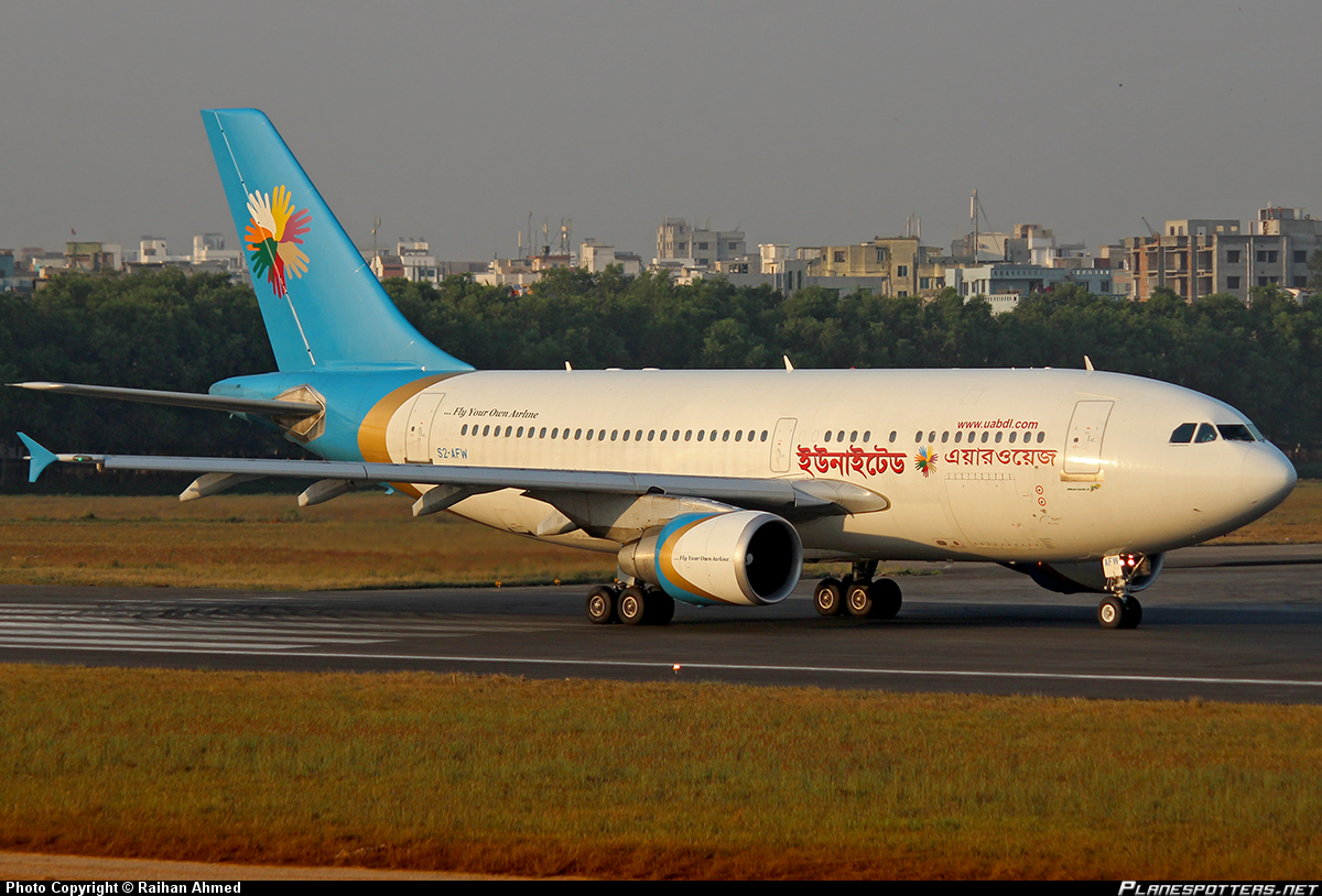 S2-AFW-United-Airways-Airbus-A310-300_PlanespottersNet_370007.jpg