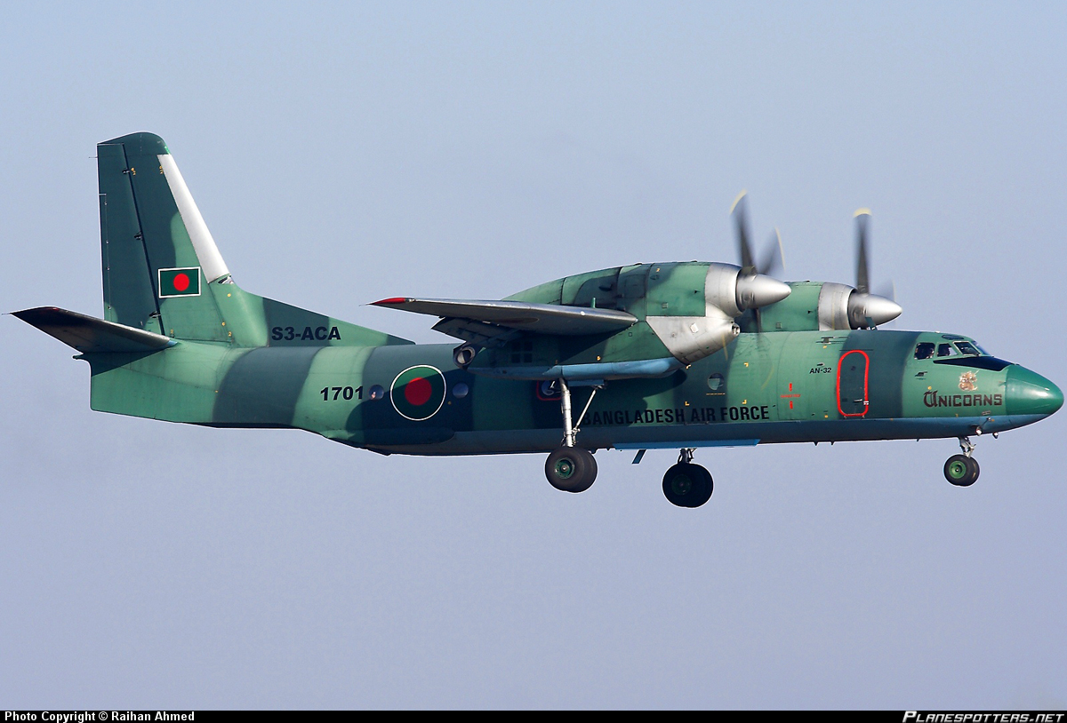 s3-aca-bangladesh-air-force-antonov-an-32_PlanespottersNet_304419.jpg