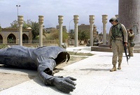 saddam statue 2.jpg