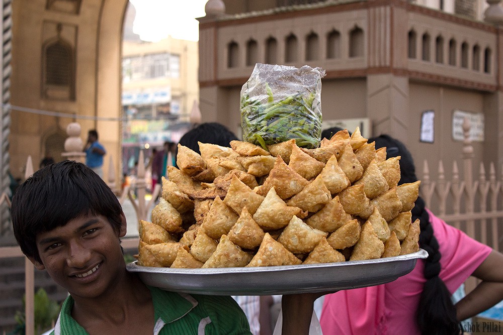 samosa-vendor.jpg