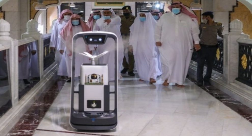 Saudi-Robot_1200x650-990x536.jpeg