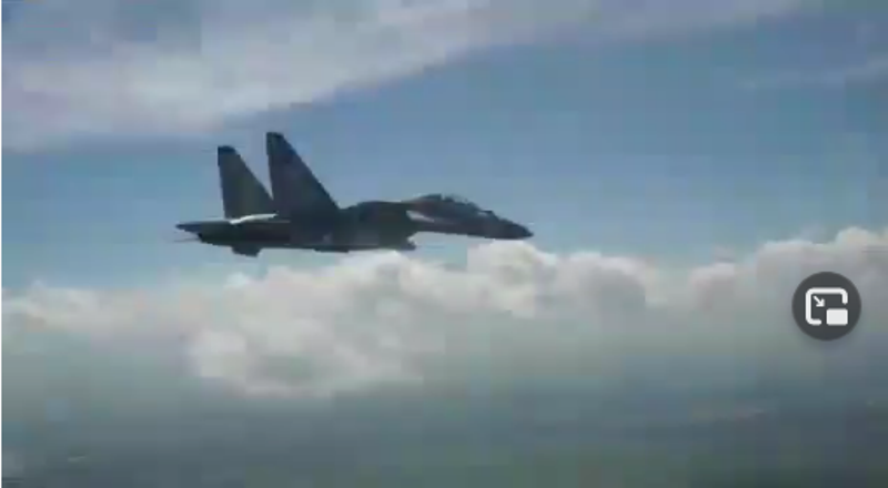 Screenshot_2021-04-20 SUKHOI SU-30MK2 TNI AU SUKSES UJI RUDAL Kh-29TE(17).png