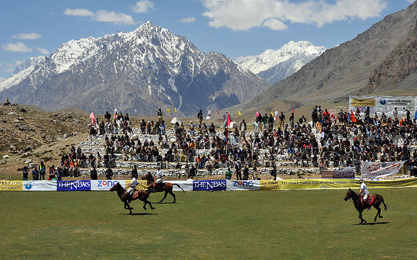 shandur_3418353k.jpg