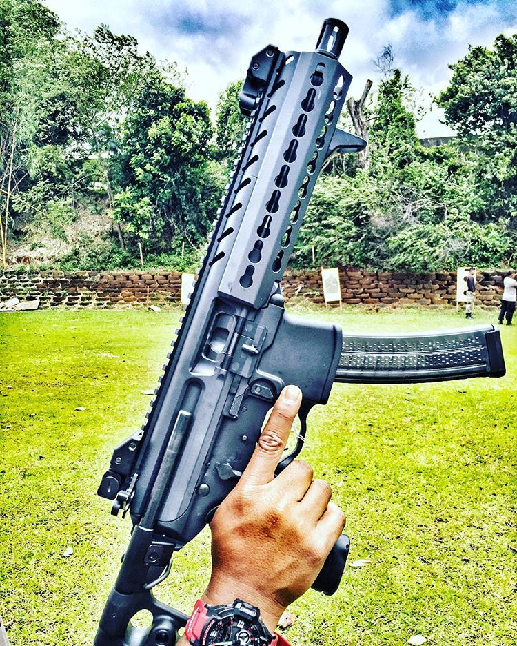 SIG MPX 9mm.jpg