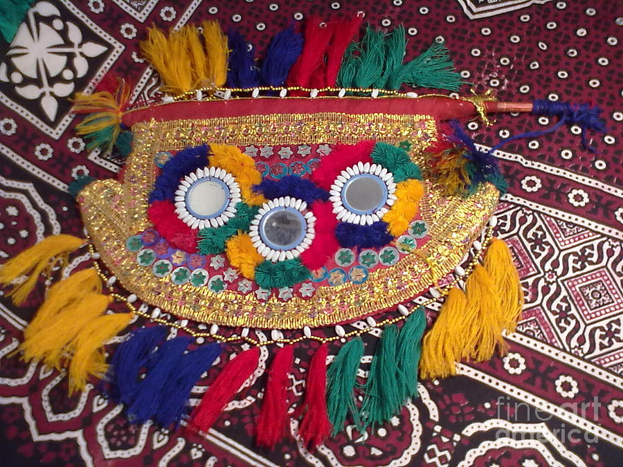 sindhi-hand-fan-muhammad-arif-channa-mac-.jpg