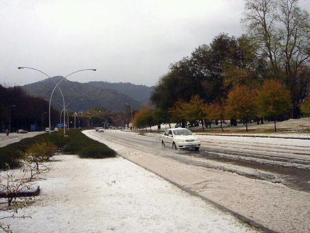 Snowfall-in-Islamabad.jpg