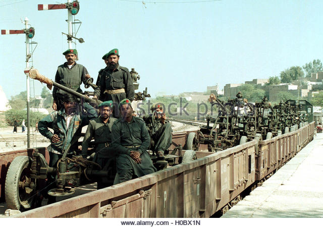 soldiers-from-pakistans-janbaz-force-travel-on-a-train-carrying-anti-h0bx1n.jpg