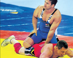 sports-wrestler-250.jpg