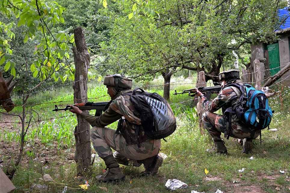 srinagar_encounter20140709.jpg.ashx.jpeg