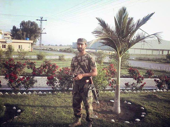 SSG Commando Waqar Hussain.jpg