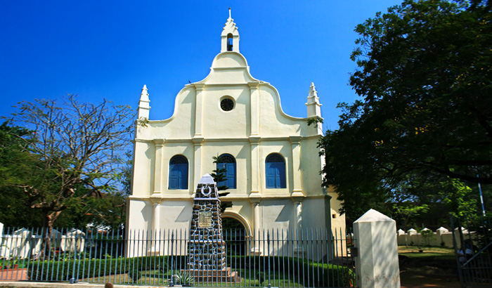 St-Francis-Church-Fort.jpg