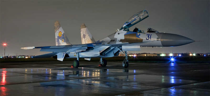 Su27-Night-Ramp-800.jpg