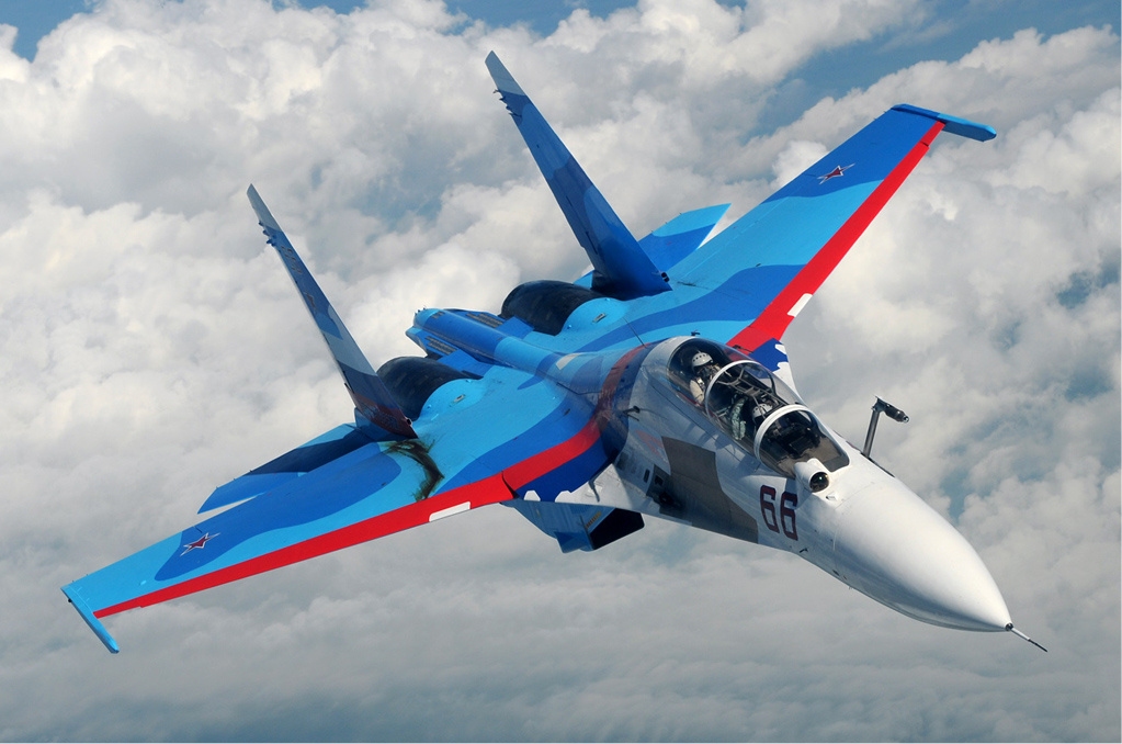 Sukhoi_Su-30_inflight.jpg