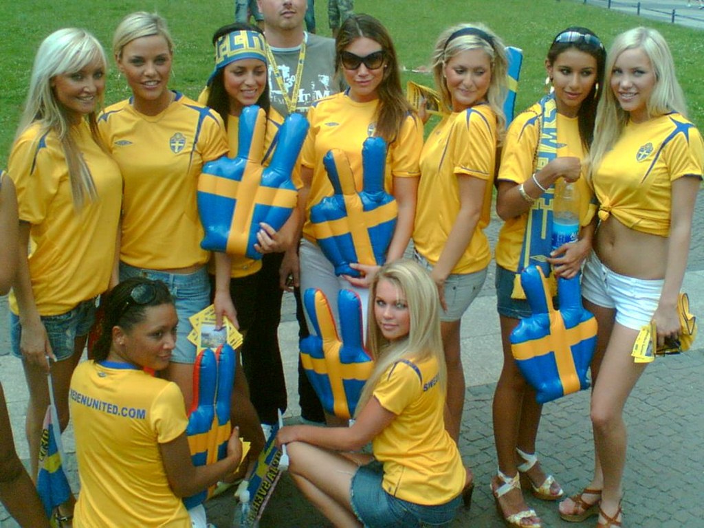 sweden-girls.jpg