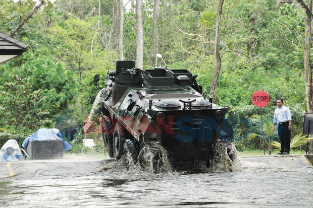 tangguh-di-laut-kokoh-di-darat-Kqy.jpg