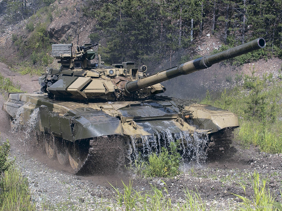 Tank T-90SK - 1.jpg