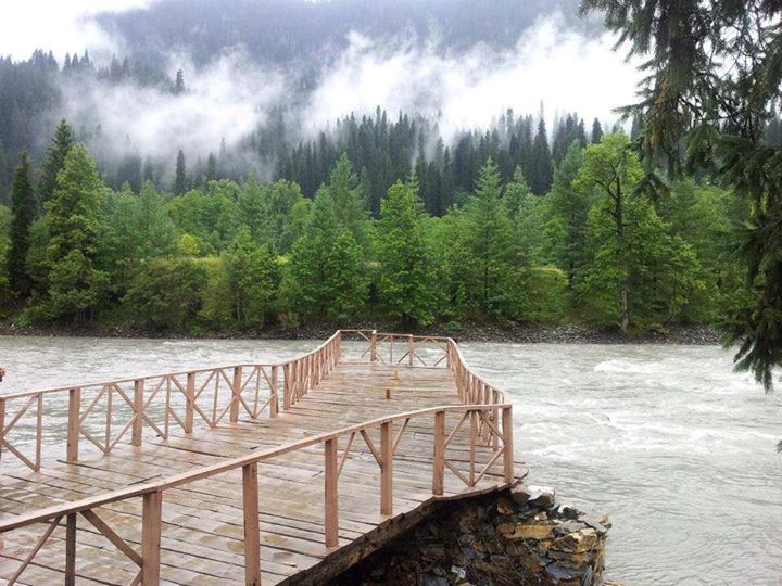 Taobat, Neelam Valley, Pakistan.jpg