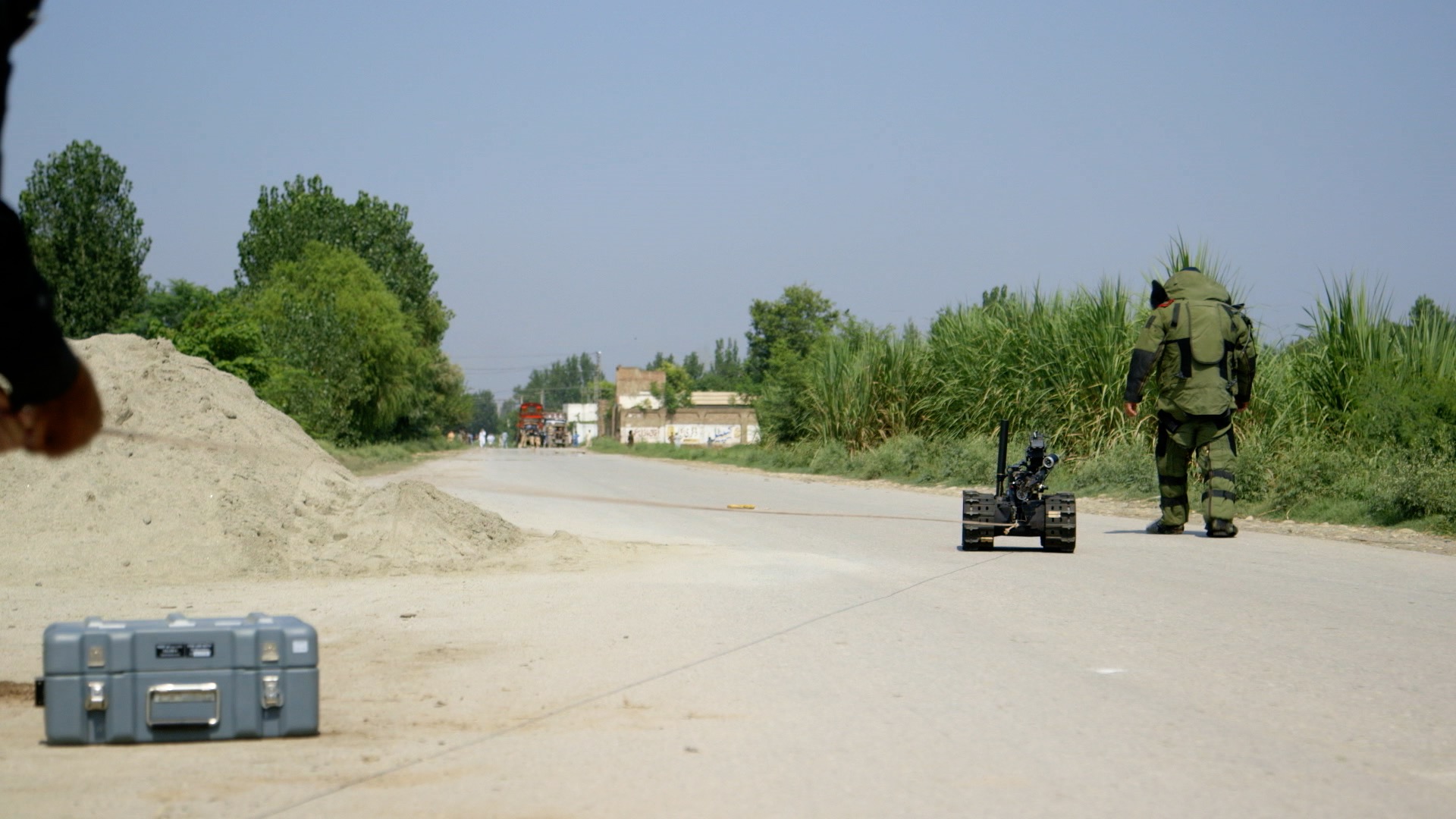 TEHRIK-I-TALIBAN-PAKISTAN_STILL_3.jpg