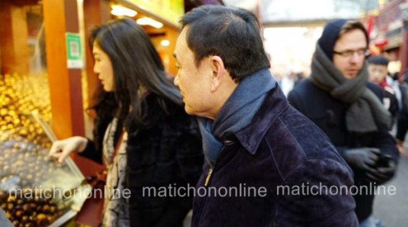 Thaksin-and-Yingluck-in-Beijing.jpg