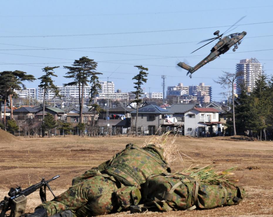 The-1st-Airborne-Brigades-New-Years-drills-in-Japan_3_1.jpg