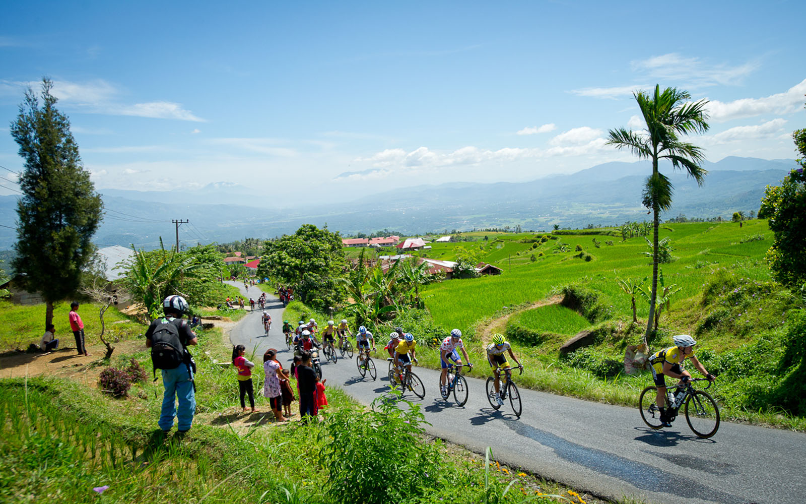 tour-de-singkarak-2013-stage-5-sonoko-low-52-of-74.jpg