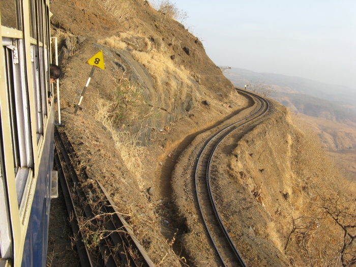 train-journey-img_0999_matheran-anurag-mallick.jpg