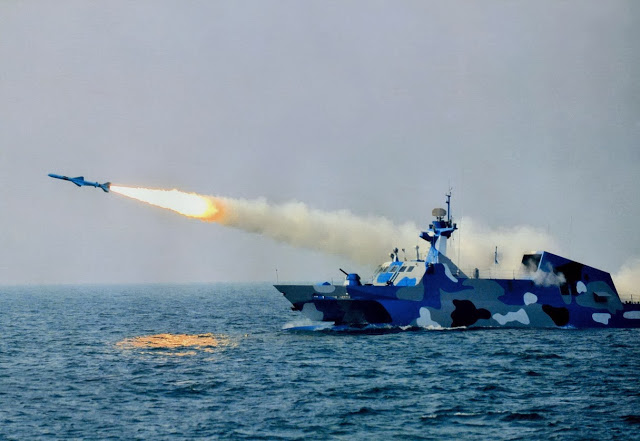 type-022missileboat2.jpg