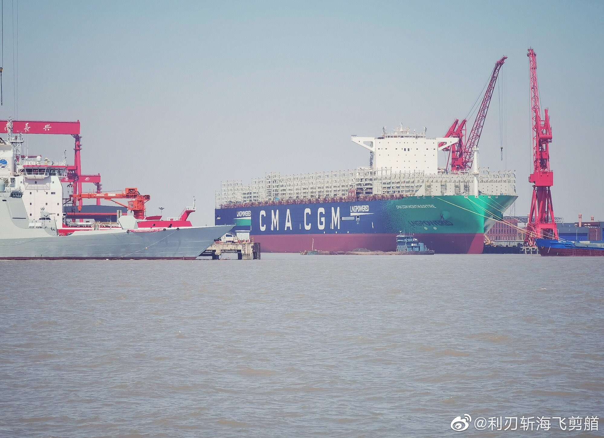 Type 052DL (extended version) Tangshan 122 is about to enter service (late of May 2020) 02.jpeg