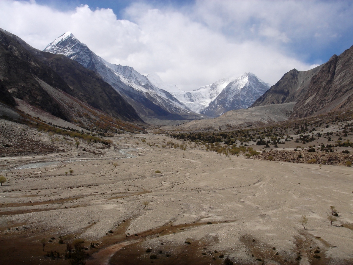 Upper_Rupal_Valley.jpg