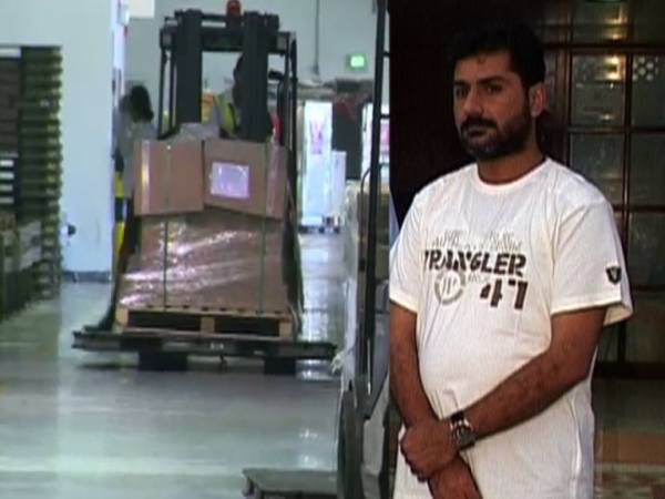 uzair-baloch-arrested-in-dubai-1419852047-1645.jpg