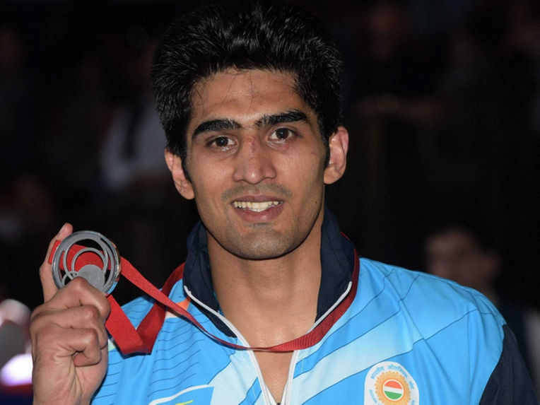 vijender-singh-cwg-silver.jpg