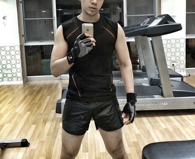 workout.selfie.body.jpg