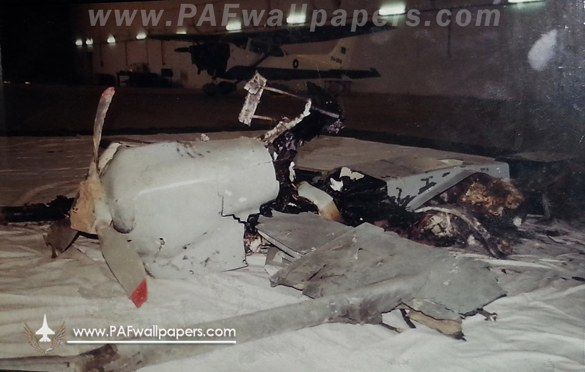 wreckage_indian_air_force_uav_shot_by_paf_f-16.jpg