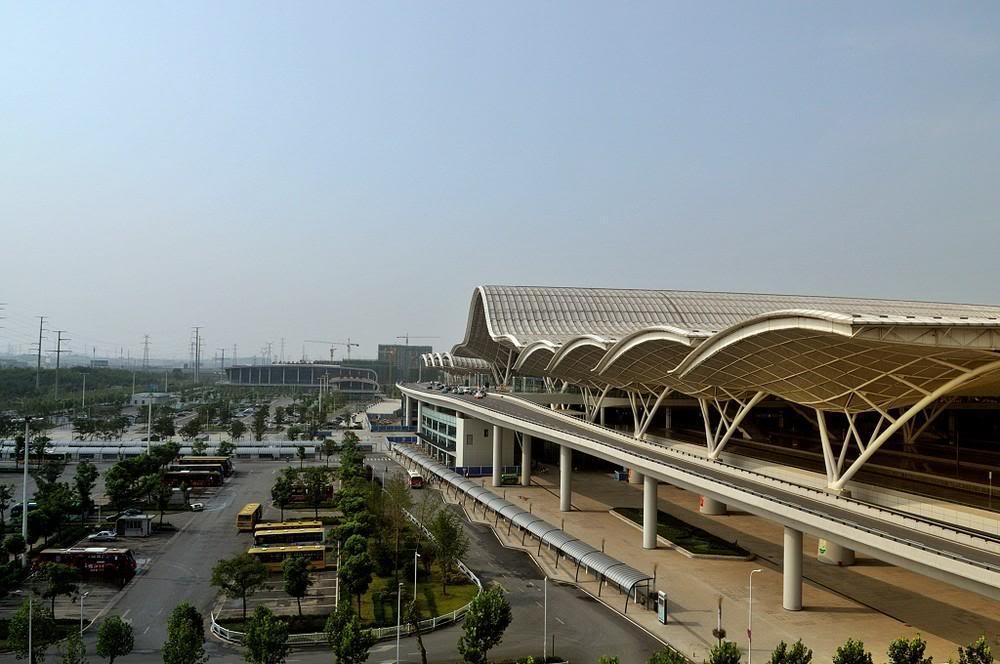 WuhanRailwayStation2011-5.jpg