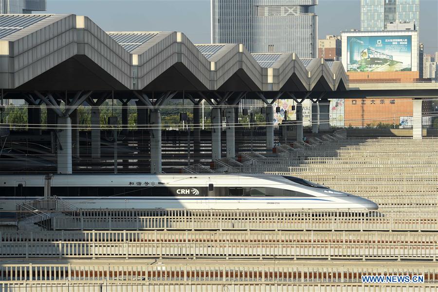 Zhengzhou-Xuzhou-hsr,10Sep2016.(4).jpg