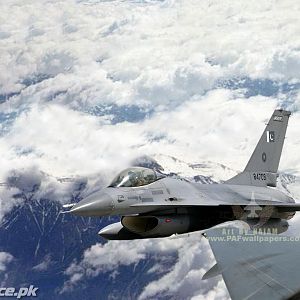 Arrows_F-16s_formation_1_