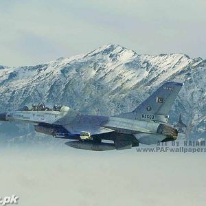 F-16B-Korakorm_1_