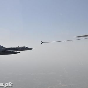 Mirage III_Refuelling