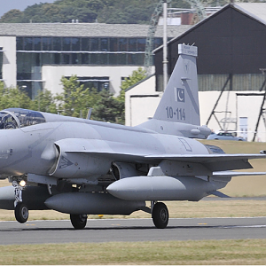 touch down thunder at farnborough air show