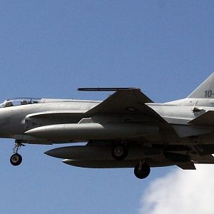 JF-17 Thunder arrival at Farnborough Air Show