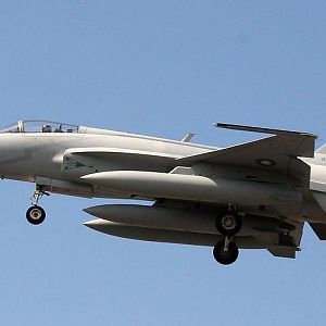 JF-17 Thunder arrival at Farnborough Air Show