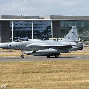 JF-17 at Farnborough Air Show 2010