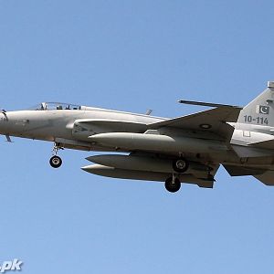 JF-17 at Farnborough Air Show 2010