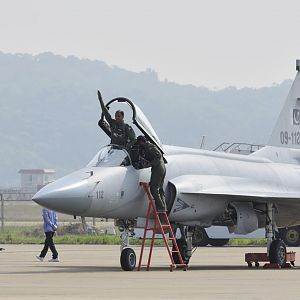 JF-17 Thunder @ Zhuhai 2010