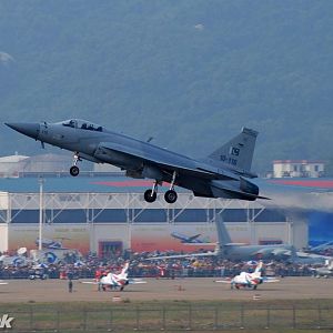 JF-17 Thunder @ Zhuhai 2010