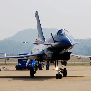 J-10 @ Zhuhai 2010