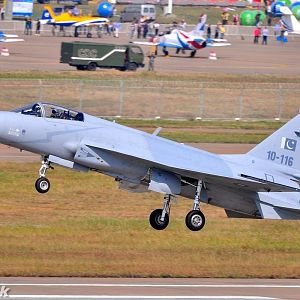 JF-17 Thunder @ Zhuhai 2010